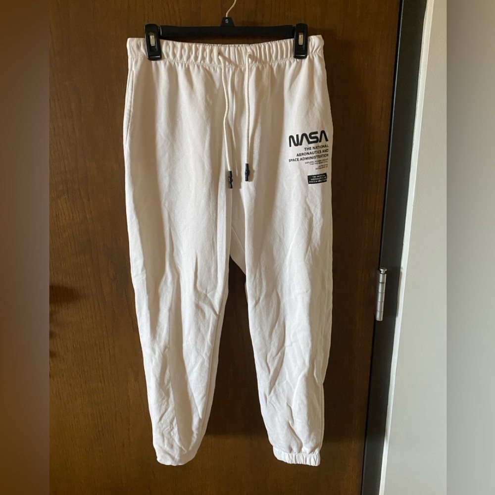 H&M Divided. White NASA sweatpants size S